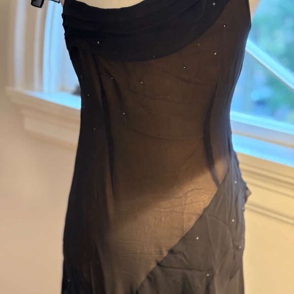 Elegant Luxurious Silk Gown Scattered Sequins Black with Beige Lining 50" Long - Picture 8 of 14